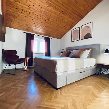 Cirjak Apartments Biograd Na Moru Eksteriør bilde