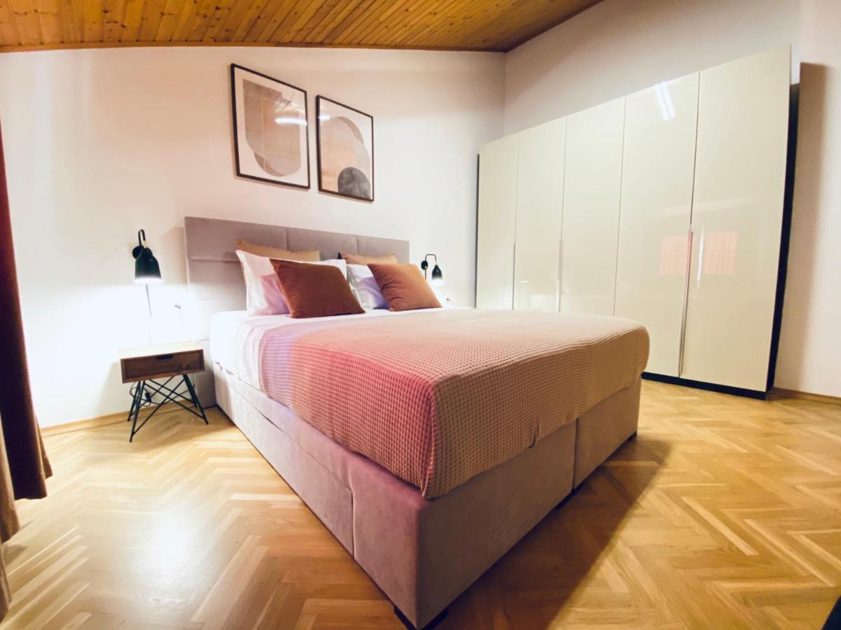 Cirjak Apartments Biograd Na Moru Eksteriør bilde