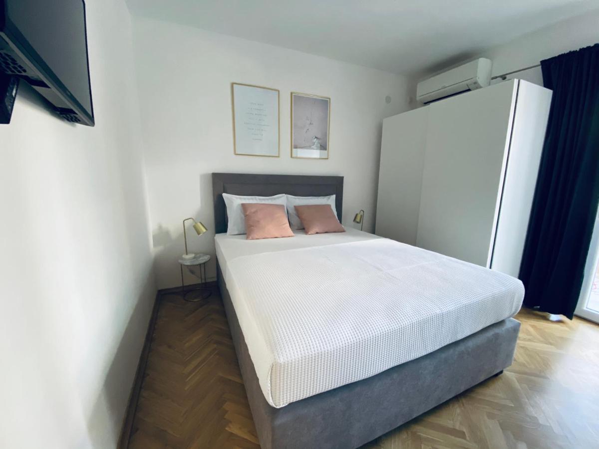 Cirjak Apartments Biograd Na Moru Eksteriør bilde