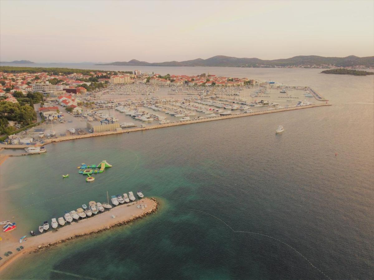 Cirjak Apartments Biograd Na Moru Eksteriør bilde