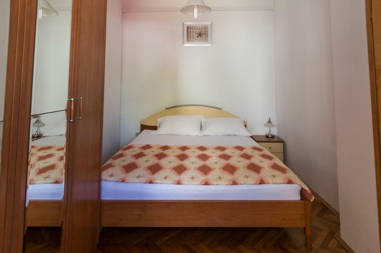 Cirjak Apartments Biograd Na Moru Eksteriør bilde
