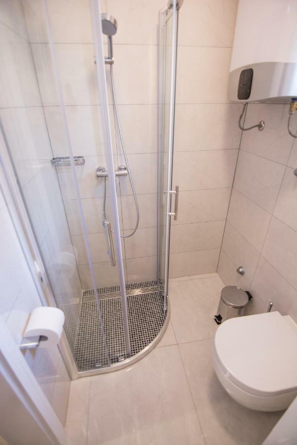 Cirjak Apartments Biograd Na Moru Eksteriør bilde